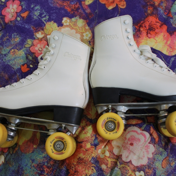 Chicago Pro Star Womens Classic Roller Skates Whit - Picture 2 of 6